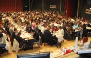 Le loto a fait salle comble