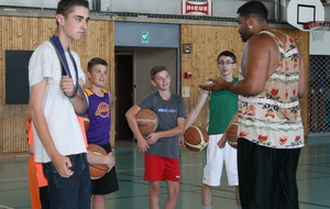 On a trouvé un coach qui sait se faire écouter des U15M...