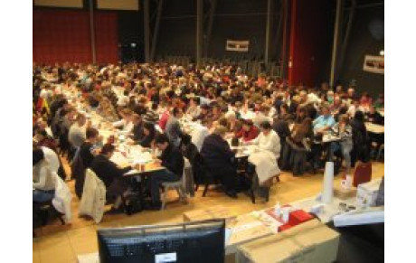 Le loto a fait salle comble